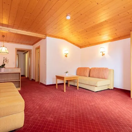 Apartament Schoene Aussicht Saalbach-Hinterglemm