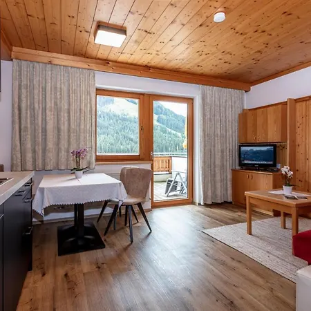 Schöne Aussicht Saalbach-Hinterglemm