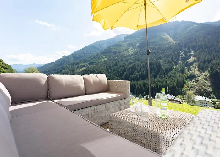 Schoene Aussicht Saalbach-Hinterglemm